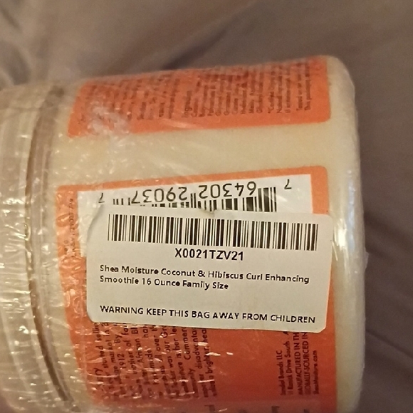 Shea Moisture Coconut & Hibiscus Curl Enhancing Smoothie - Tan and Cream - Picture 2 of 4